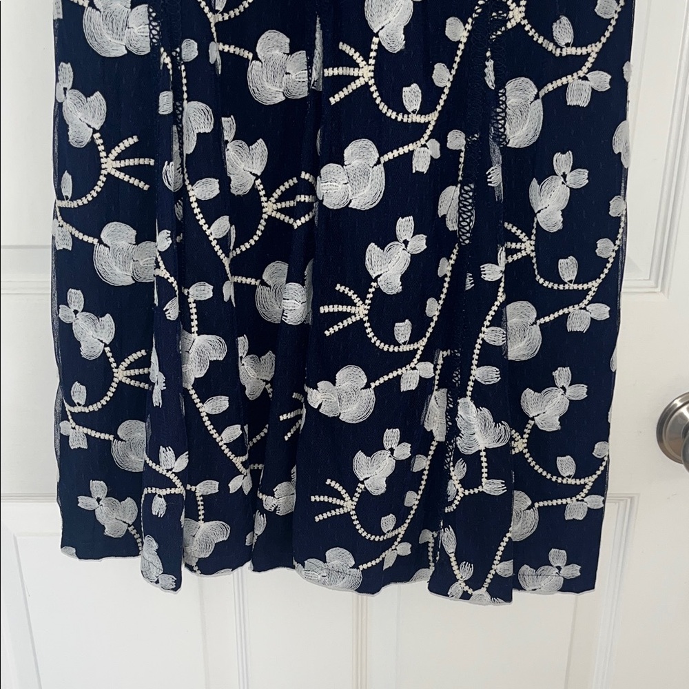 ANTONIO MELANI Navy and White Floral Midi Dress - Picture 3 of 7